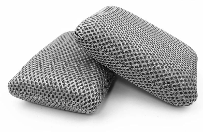 Microfiber sponge for aircraft cleaning